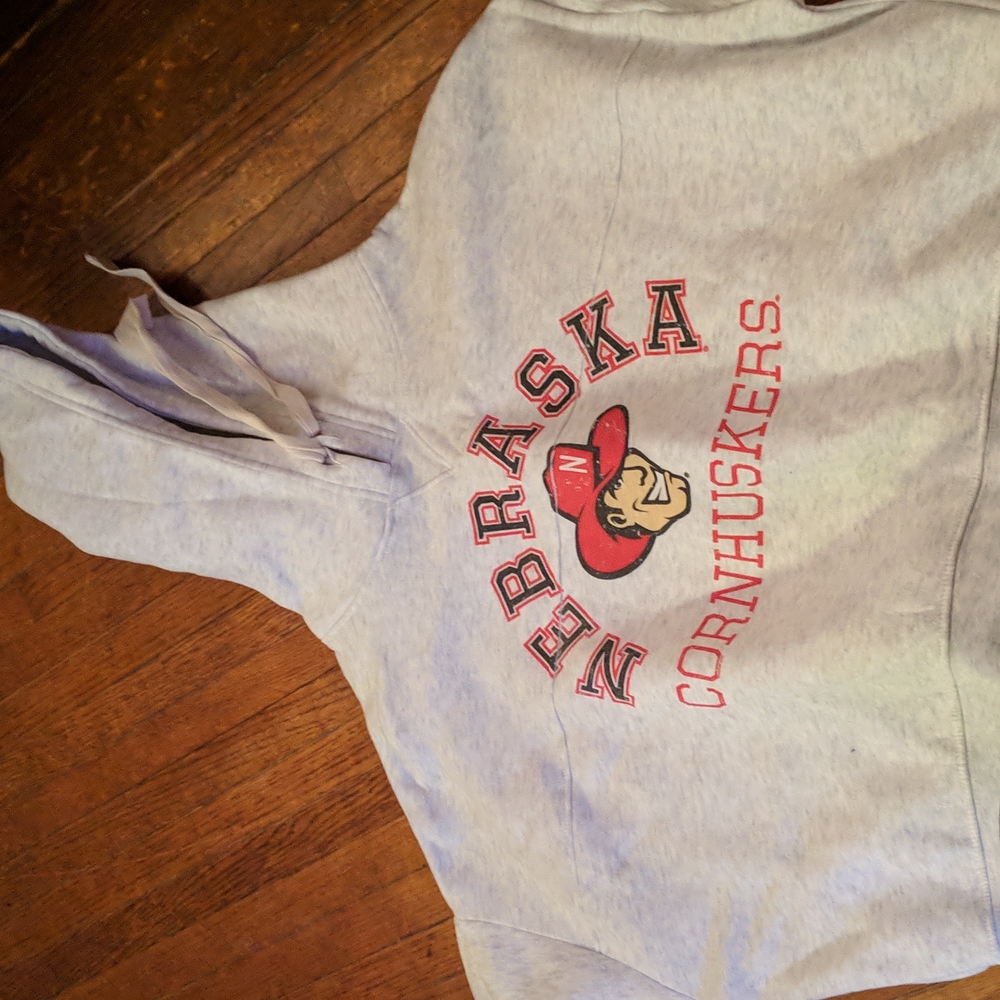 Women's sweatshirt